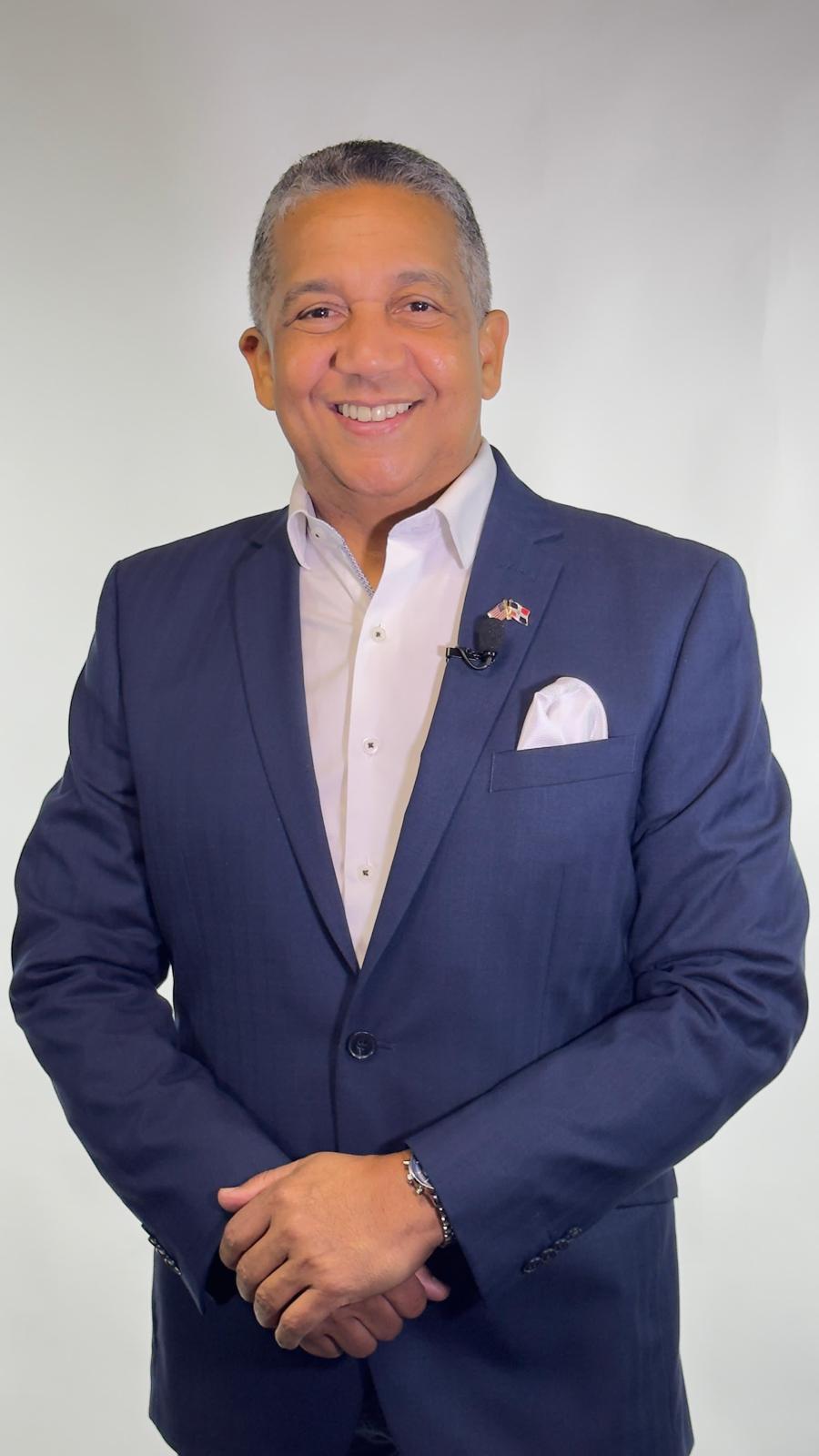 Felix Taveras — Emigrando América & Europa